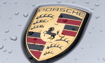 Porsche Tembus Rekor Nilai Jual Tertinggi Di China