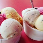 Makanan Penutup Beku Atau Ice Cream Yang Manis