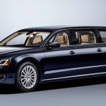 Kendaraan Panjang Mewah Sebuah Limousine Elegan
