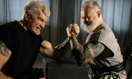 Arm Wrestling Atau Olahraga Kekuatan Panco
