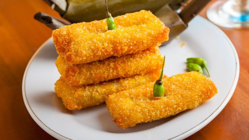 Aneka Jajanan Goreng Di Indonesia Termasuk Risol