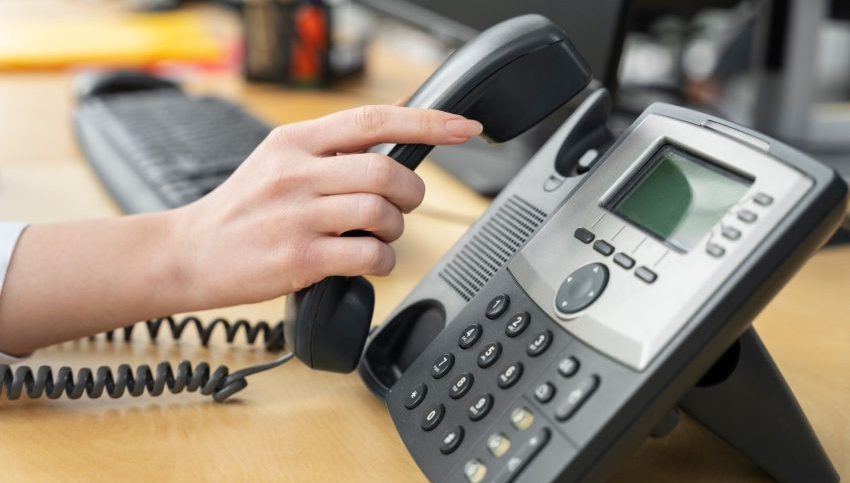 Perangkat Komunikasi Telepon Yang Semakin Berkembang