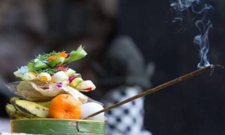 Sebuah Bahan Aromatik Dupa Juga Untuk Sembahyang