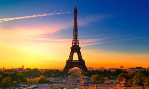 Pemandangan Indah Eiffel Sebuah Menara Tinggi Perancis