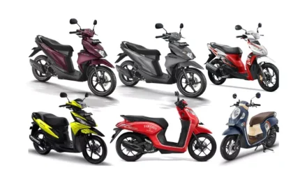 Sebuah Kendaraan Transportasi Pribadi Roda Atau Motor