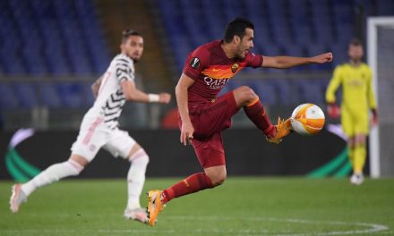 Pemain Cerdas Pedro Rodriguez Di Lapangan Bola