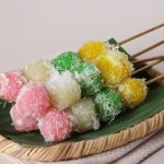 Makanan Kenyal Cenil Dengan Beberapa Bahan Campuran