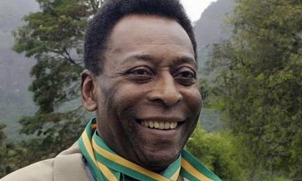 Pesepakbola Terkenal Pele Dalam Sejarah Dunia
