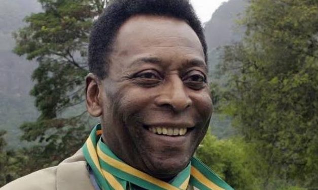 Pesepakbola Terkenal Pele Dalam Sejarah Dunia