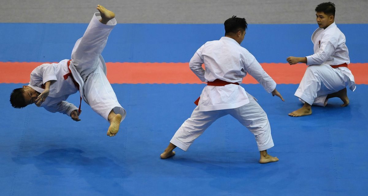 Olahraga Pertahanan Diri Dengan Sebuah Karate