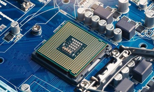 Sebuah Mesin Komputer Sebagai Komponen Utama CPU