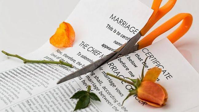 Perpisahan Pasangan Dari Hubungan Suami Istri