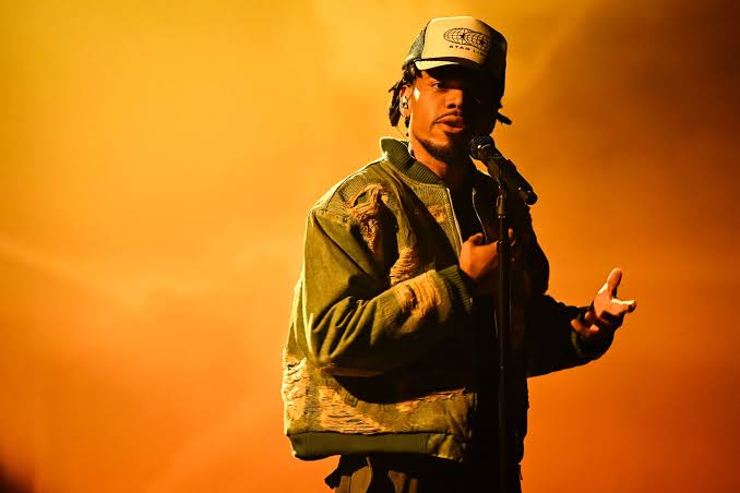 Penyanyi Irama Cepat Rapper Dengan Musik Modern