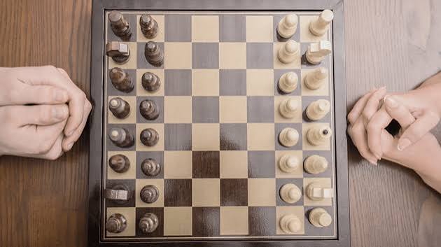 Olahraga Strategi Catur Dengan Di Atas Papan