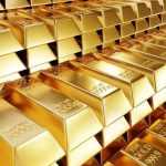 Perhiasan Berharga Emas Atau Sebuah Logam Mulia